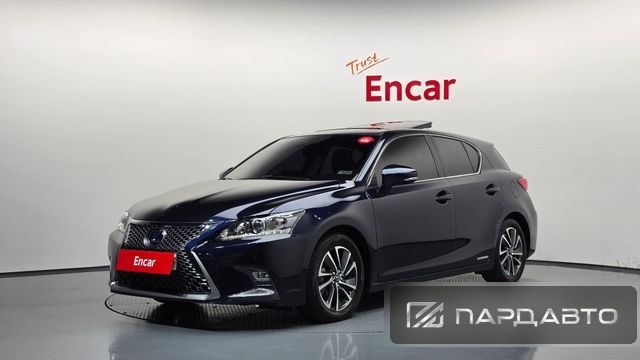 Lexus CT200h